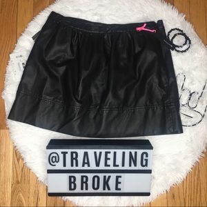 🆕 I Heart Ronson Faux Leather Black Mini Skirt